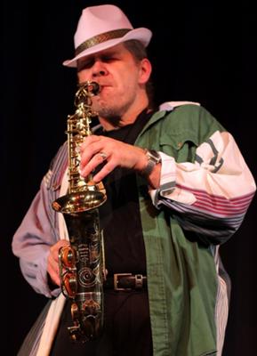 Friedel Knobel Saxophonist